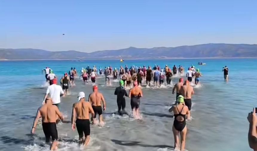 Salda Gölü’nde Triatlon tepkisi: Tanıtım uğruna kıyım