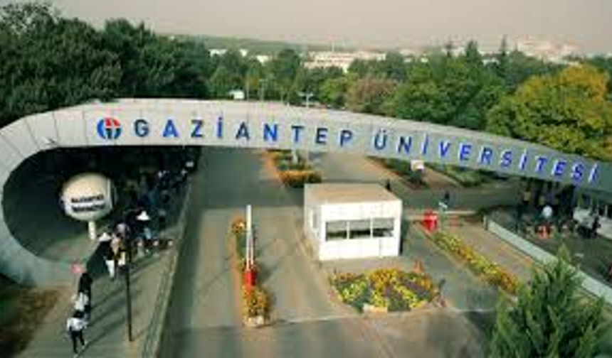 Gaziantep Üniversitesi'nde gerilim