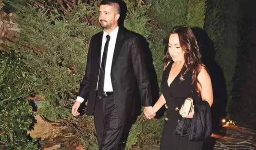 Ebru Gündeş ile Murat Özdemir boşandı