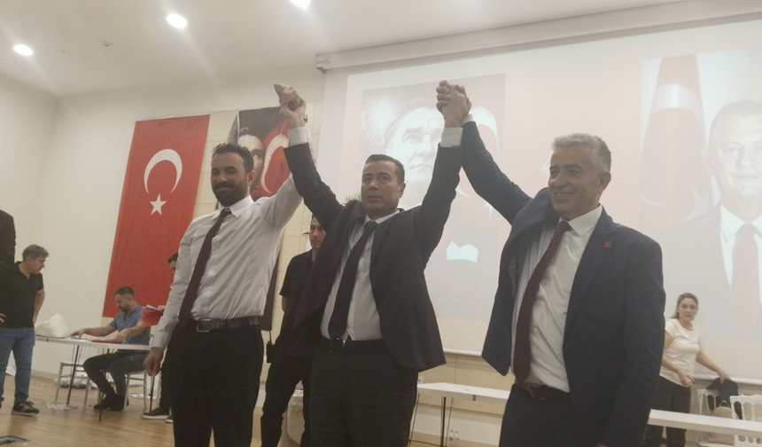 CHP Melikgazi İlçe Kongresi: Turan Arık yeniden başkan seçildi