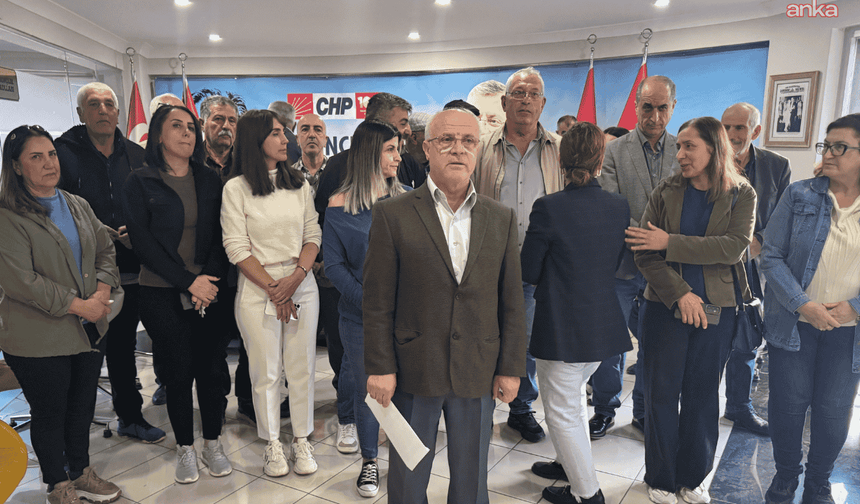 Tunceli’de CHP yönetimi kendilerini parti binasına kilitledi