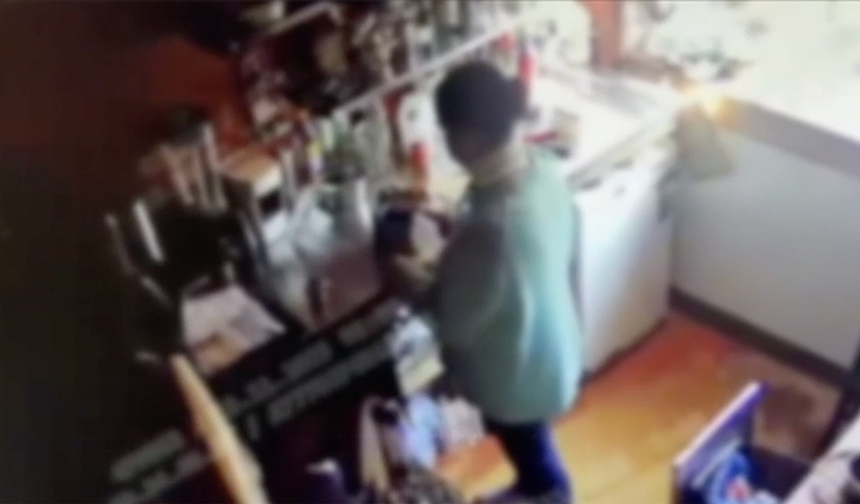 Beyoğlu'nda bir kişinin kahveden zehirlenmesine ilişkin şüpheliler yanlışlıkla deterjan kullandıklarını söyledi