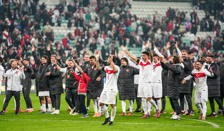 Türkiye, Bulgaristan'ı 2-0 mağlup ederek Dünya Kupası elemelerinde puanını 12'ye yükseltti