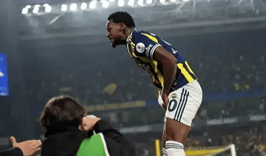 Derbi golü adliyelik oldu: Galatasaray, Duran'ı "Teşhircilik"le suçladı