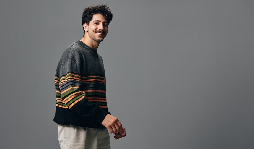 Stilinizi Yansıtan Erkek Kazak Modelleri ve Kombin Önerileri