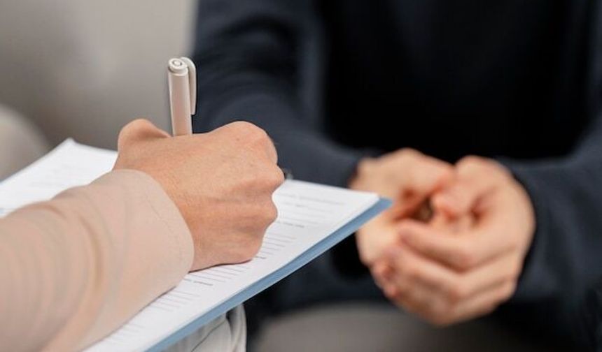 İlişkilerde Yaşanan Zorluklar Terapiyle Nasıl Ele Alınır?