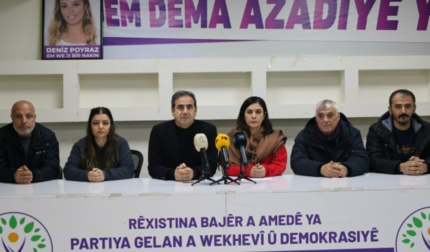 'Umut ve Özgürlük' mitingi hava koşulları nedeniyle ertelendi