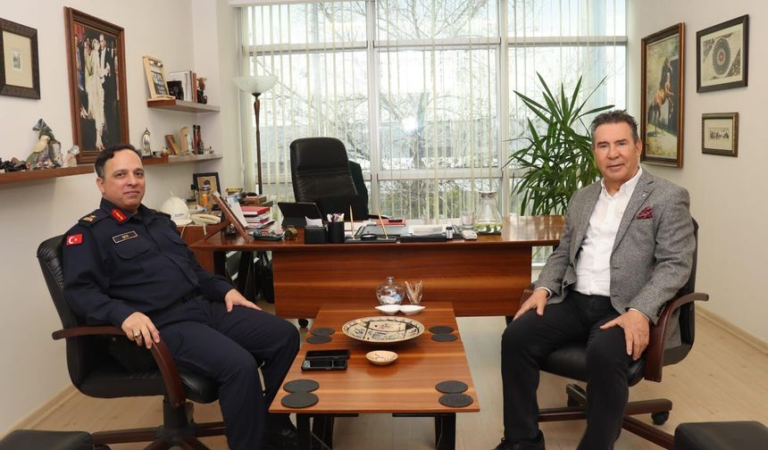 Jandarma Komutanı Tuğgeneral Şen’den Kent Konseyi Başkanı Bayraktar’a anlamlı ziyaret