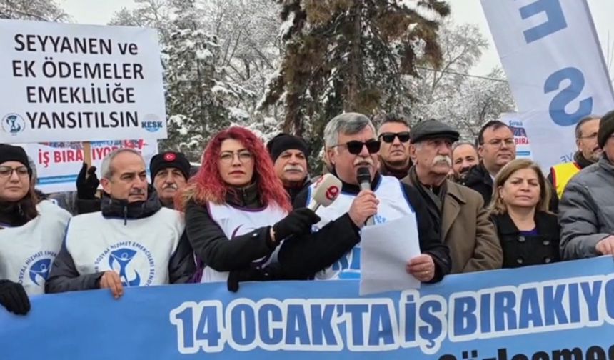 KESK Kayseri Şubeler Platformu 'insanca yaşam' talebiyle iş bırakma eylemi gerçekleştirdi