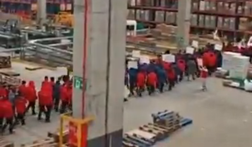 Migros, zam ve kadro isteyen işçileri işten çıkardı