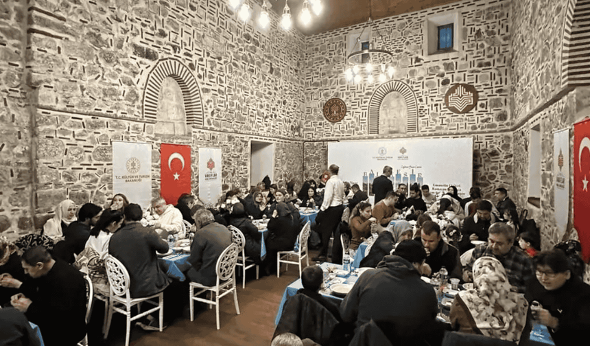 Altı Nokta Körler Derneği Balıkesir Şubesi iftarda buluştu