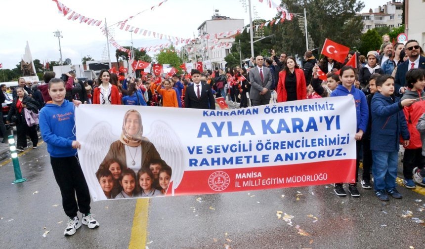 23 Nisan Manisa’da buruk şekilde kutlandı