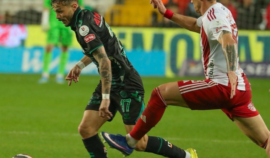 Antalyaspor ağırladığı Konyaspor'a 2-0 mağlup oldu
