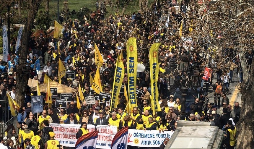 Eğitim Sen: MEB önünde kesintisiz yaşam nöbetine başlıyoruz