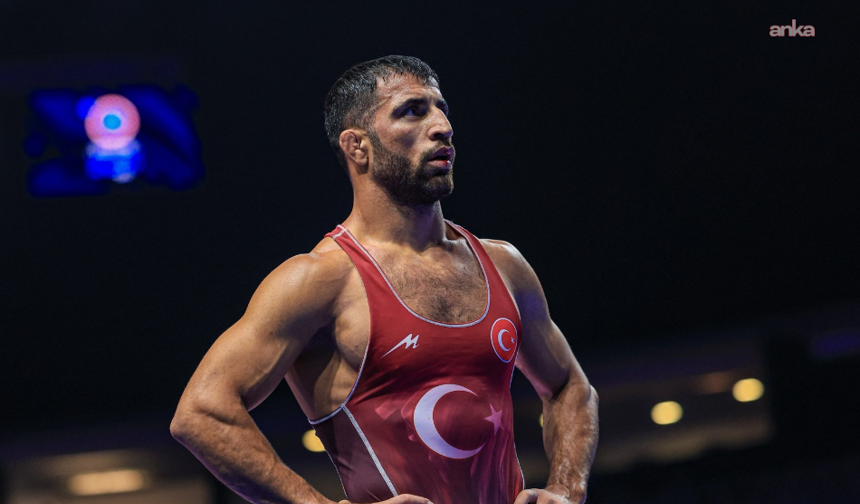 Milli güreşçiler Avrupa Şampiyonası'nda 1 gümüş 1 bronz madalya kazandı