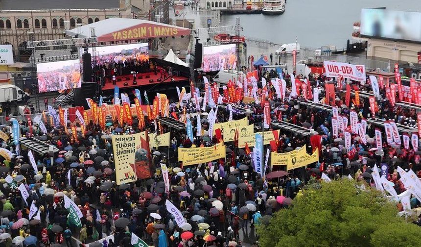 Kadıköy'de 1 Mayıs coşkusu