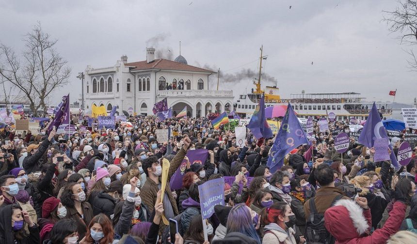 At least 6 cases of femicide detected in 24 hours, amidst withdrawal from #IstanbulConvention