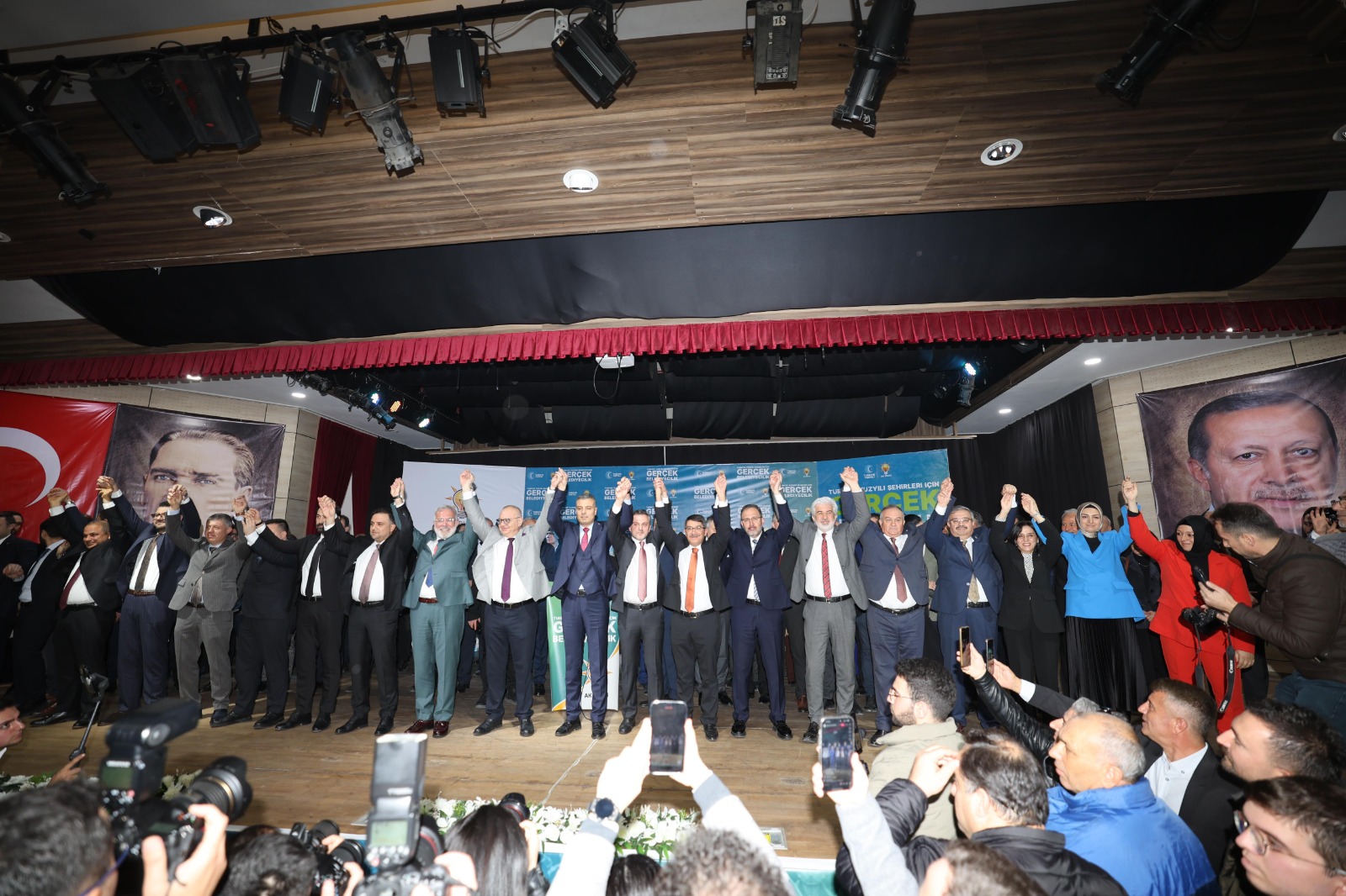 AKP Manisa Belediye Başkan Adayları