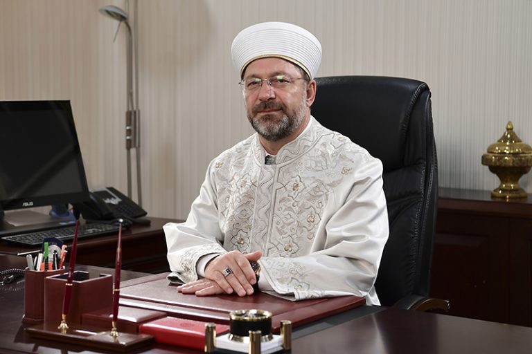 Ali Erbas Kimdir