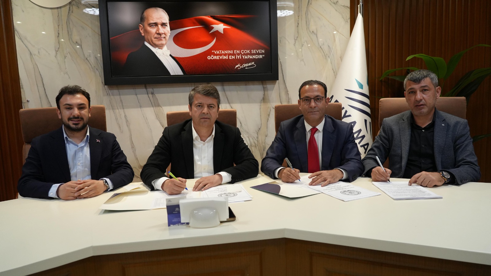 Adıyaman Belediyesi Ile Belediye İş Sendikası Arasında Toplu Iş Sözleşmesi Imzalandı