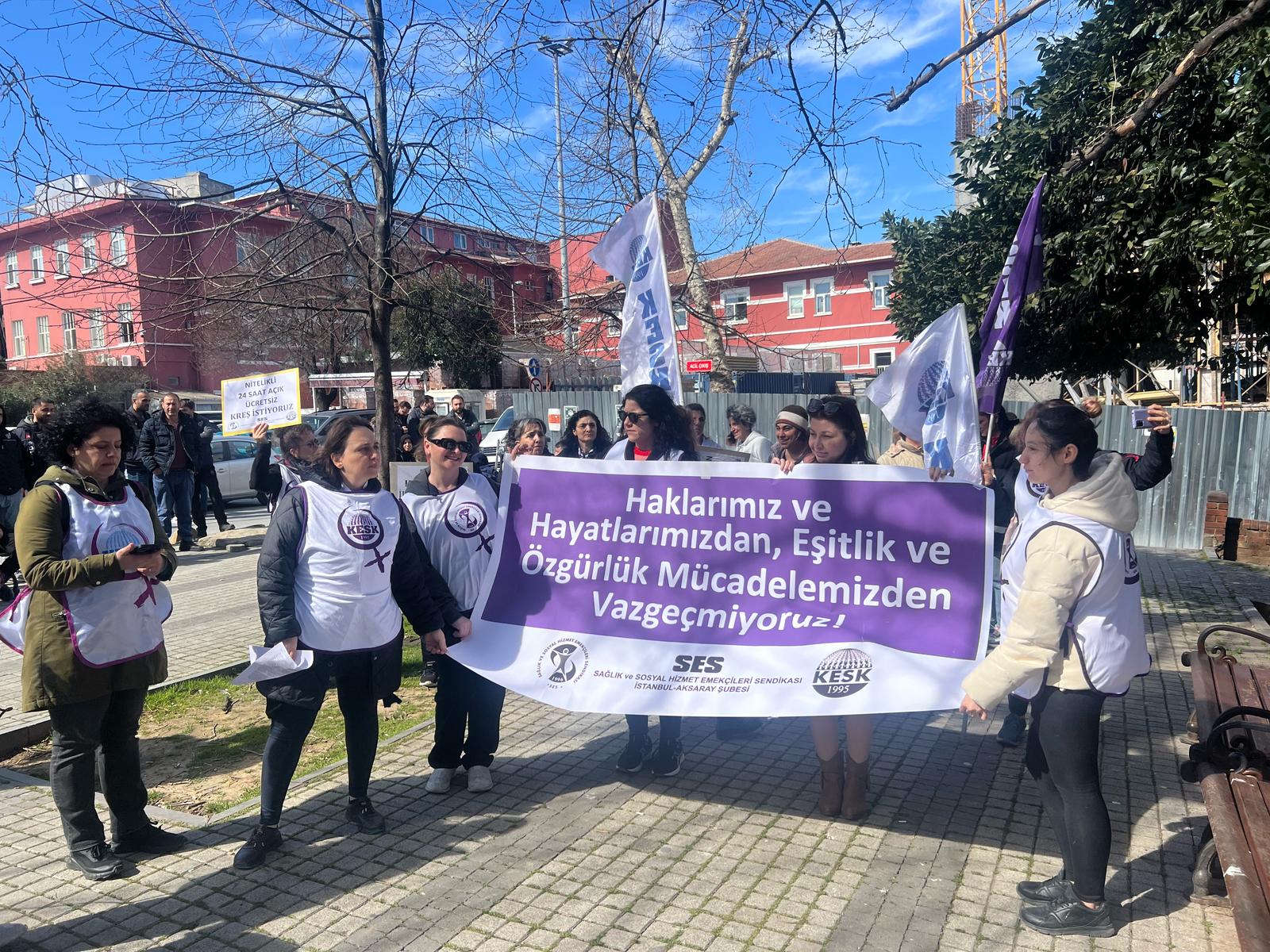 SES Aksaray Şube: 8 Mart, erkek egemen kapitalizme karşı mücadele günüdür