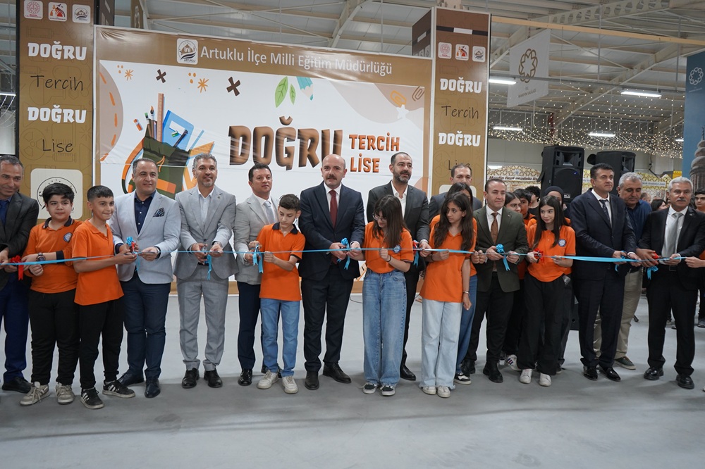 Mardin Artuklu’da 5. Geleneksel Lise Tanıtım Fuarı