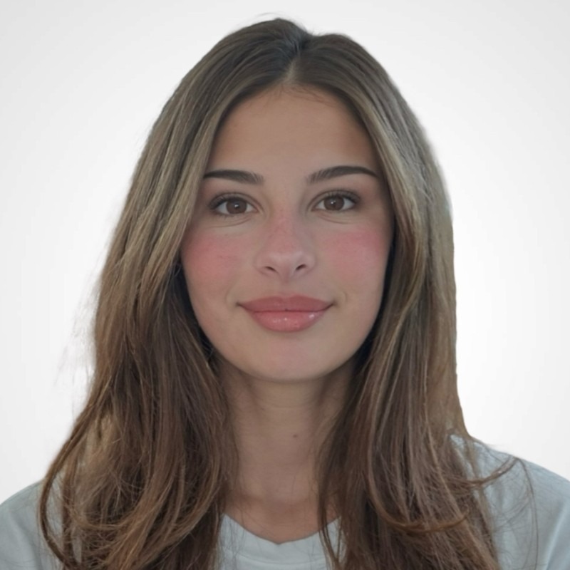 Defne Akçakayalıoğlu 3