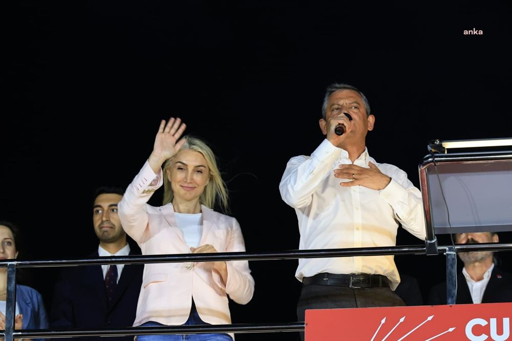 Tuzla'daki Mitinge Ekrem İmamoğlu'nun Eşi Dilek Kaya İmamoğlu Da Katıldı