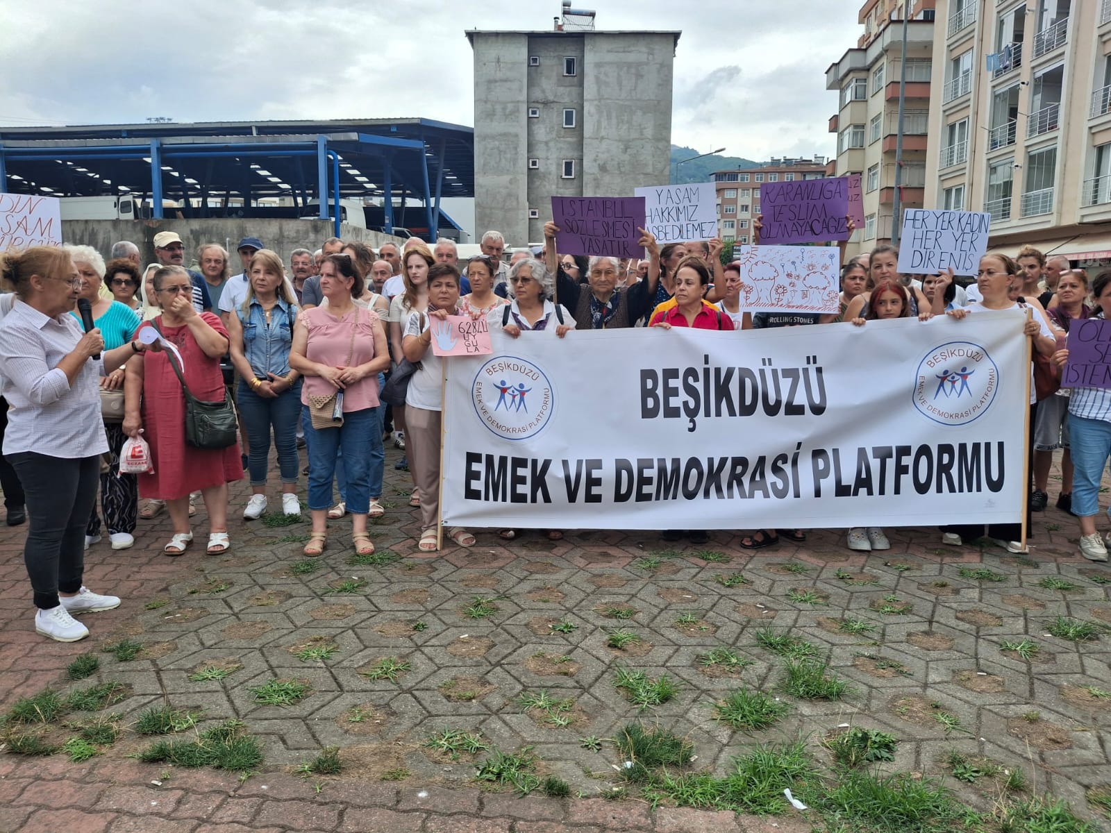 Beşikdüzü Emek ve Demokrasi Platformu
