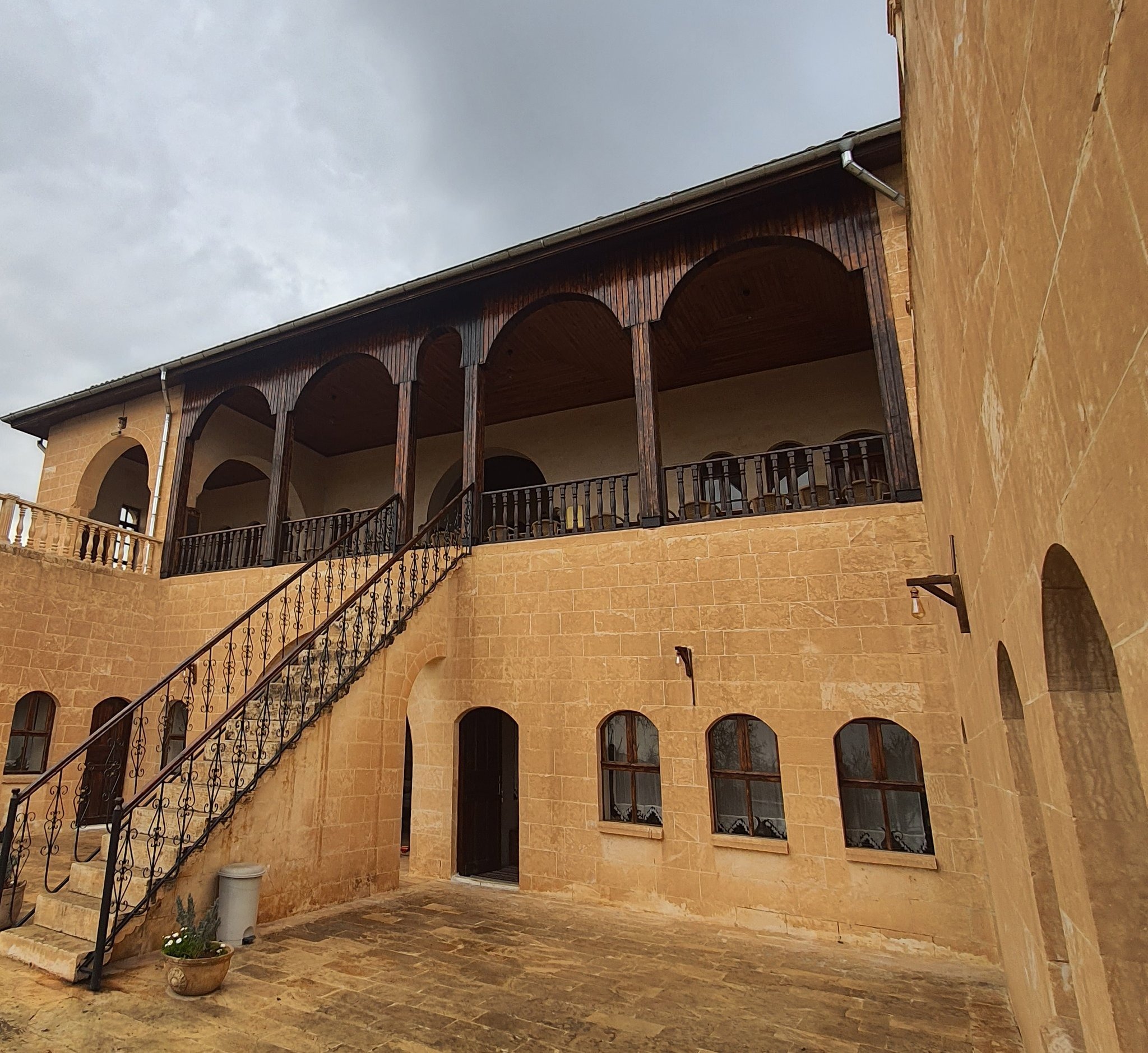 Halef Dizisi Konak 2