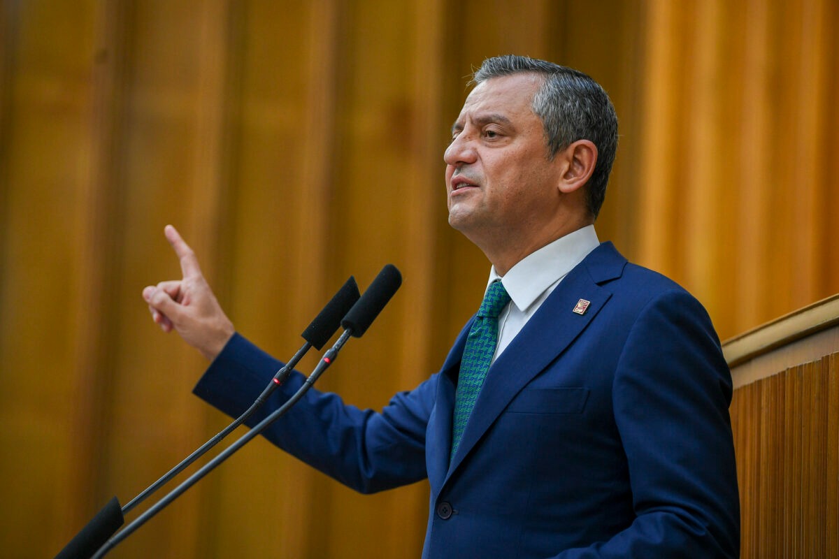 Özgür Özelin Kaç Tane Çocuğu Var 3