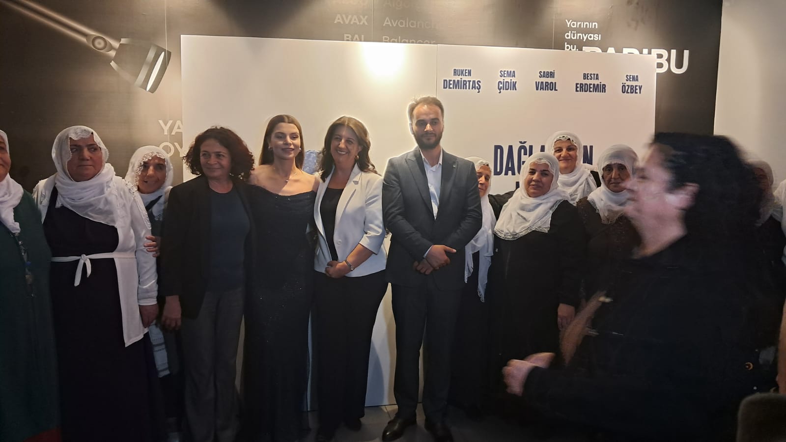 Dağlardan Başka Tanık Yok-1