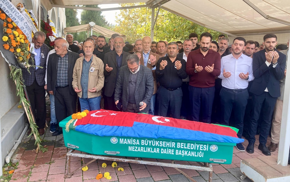 Azerbaycan Derneği'ni Manisa’da Kuran Seyfettin Ayakyay’a Dostlarından Son Görev