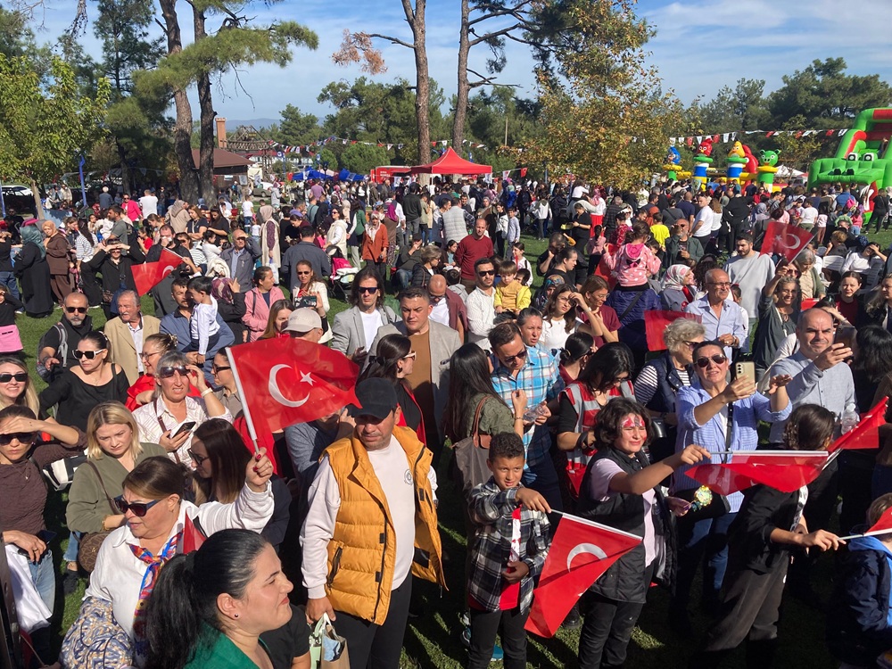 Ortaköy Bu Kez De ‘Cumhuriyet Çocuk Şenliği’ne’ Ev Sahipliği Yaptı1