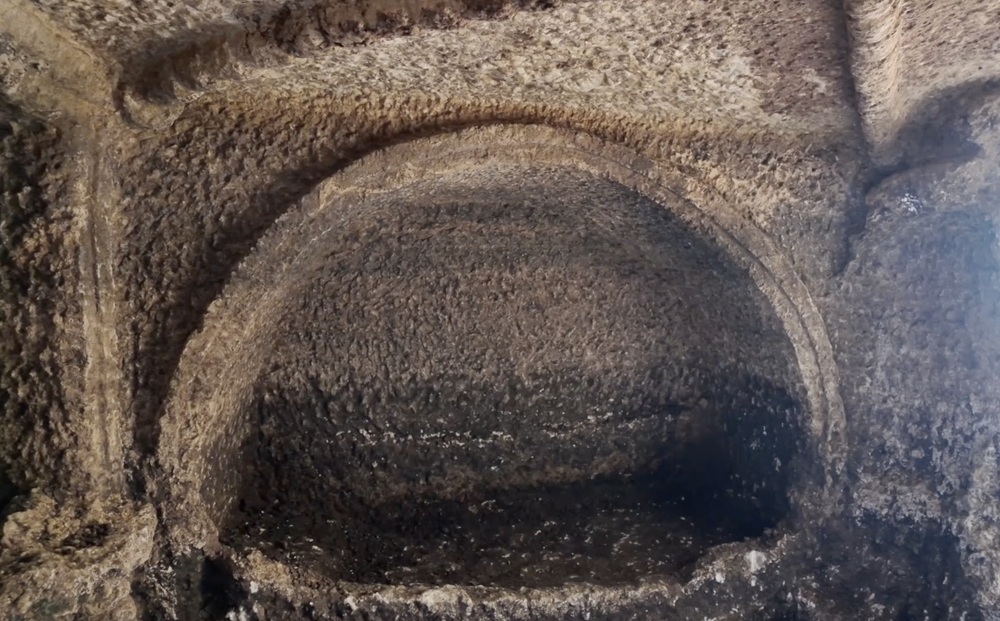 Adıyaman'daki Tharsa Antik Kenti'nde 1800 Yıllık Oda Mezarı Bulundu