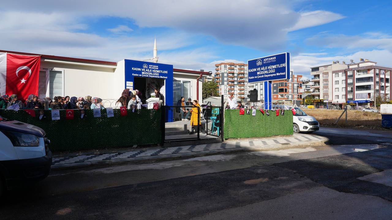 Adıyaman Belediyesi Kadın Ve Çocuk Dayanışma Merkezi Hizmete Açıldı