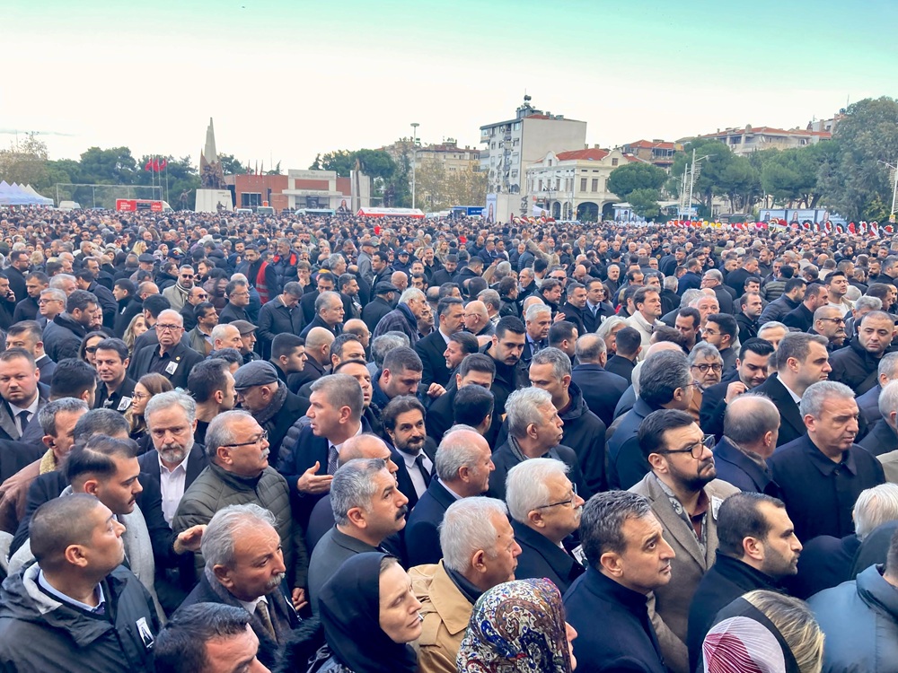 Binlerce Manisalı Gülşah Başkanlarını Uğurladı