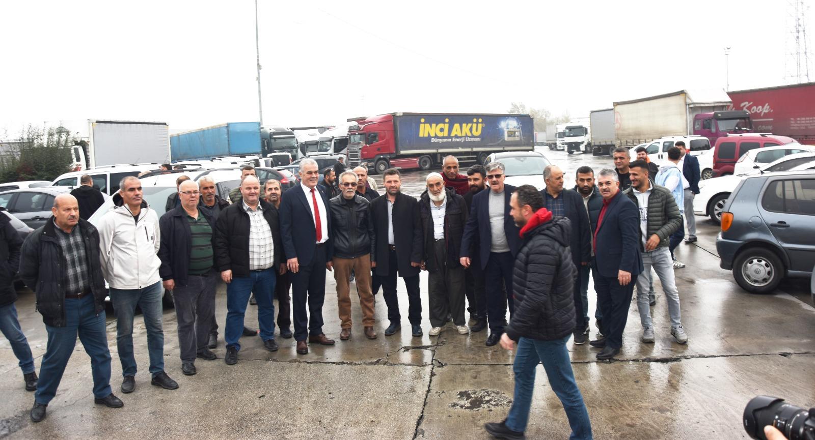 Manisalı Kamyonculardan Ekonomi Feryadı