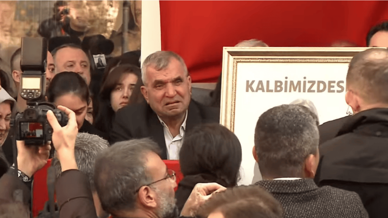 Şehzadeler Belediye Başkanı Gülşah Durbay Için Cenaze Töreni Düzenleniyor