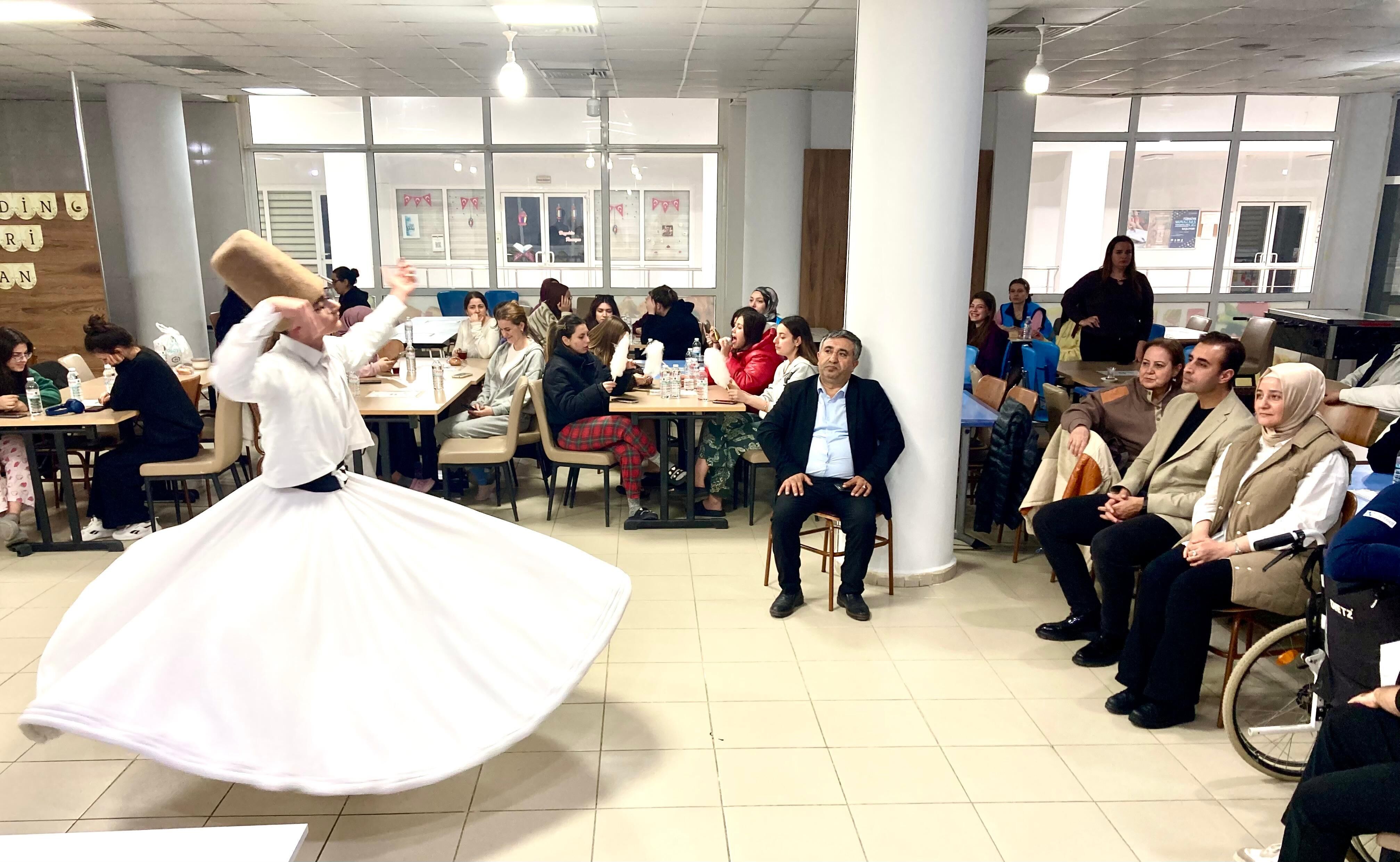 Özel Çocuklardan Sonra Milli Para Yüzücülere Iftar