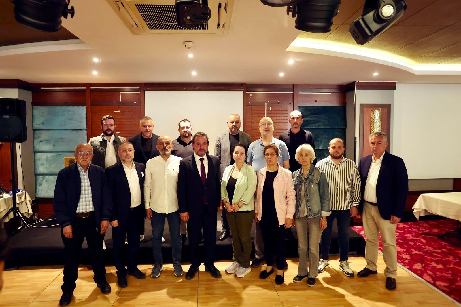 Yunus Koca Ve Yönetim Kurulu